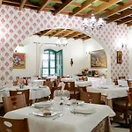 Hospedium Rural Soterrana Hotel Madroñera