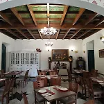 Hospedium Rural Soterrana מלון Madroñera