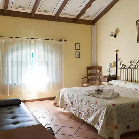 Hospedium Rural Soterrana 3* Madroñera