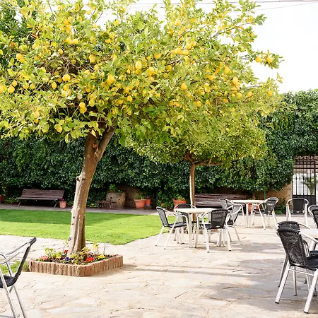 Hospedium Rural Soterrana 호텔 Madroñera