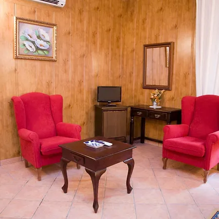 Hospedium Rural Soterrana Madroñera