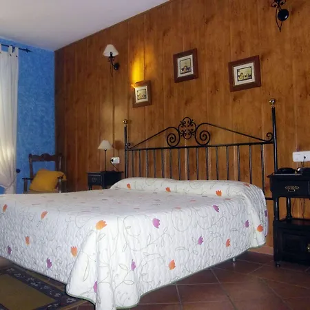 Hospedium Rural Soterrana 3* Madroñera