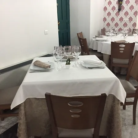 호텔 Hospedium Rural Soterrana