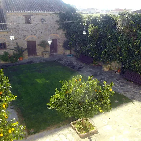 Hospedium Rural Soterrana Madroñera