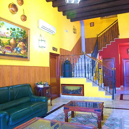 Hospedium Rural Soterrana Madroñera