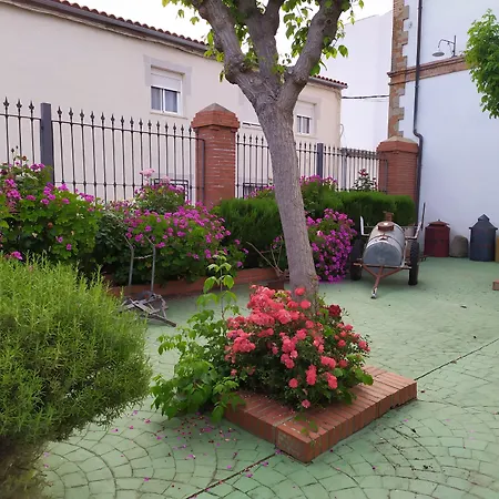 Hospedium Rural Soterrana Hotel Madroñera