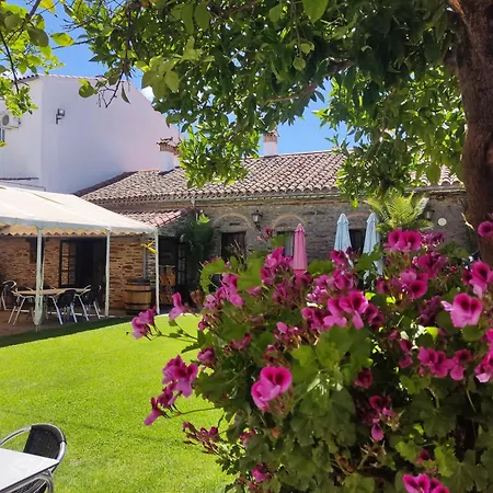 Hospedium Rural Soterrana Madronera