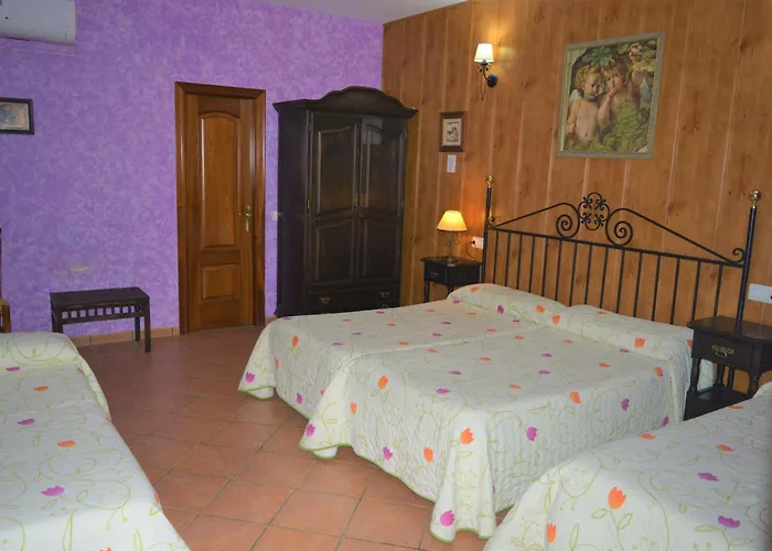 Hospedium Rural Soterrana Madroñera