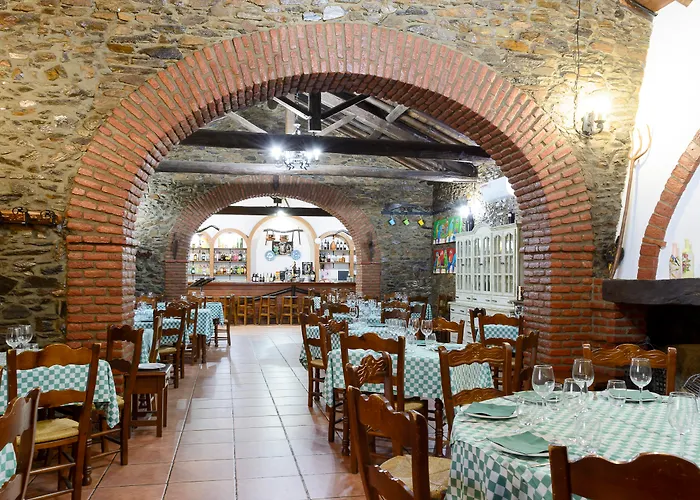 Hospedium Rural Soterrana Madroñera