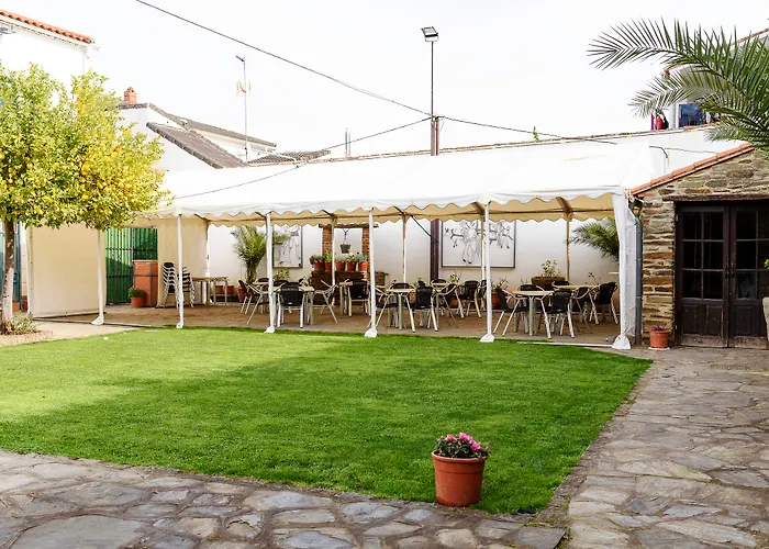 Hospedium Rural Soterrana Hotel