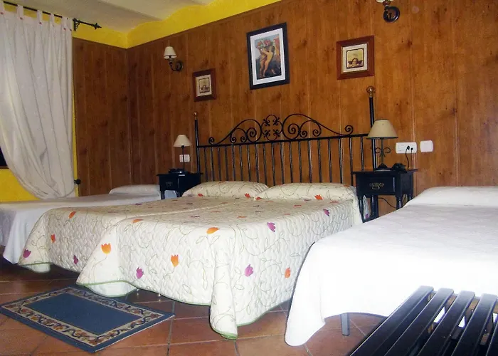 Hospedium Rural Soterrana Hotel