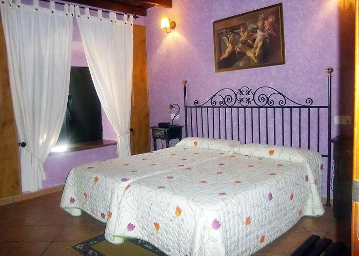 Hospedium Rural Soterrana Madroñera