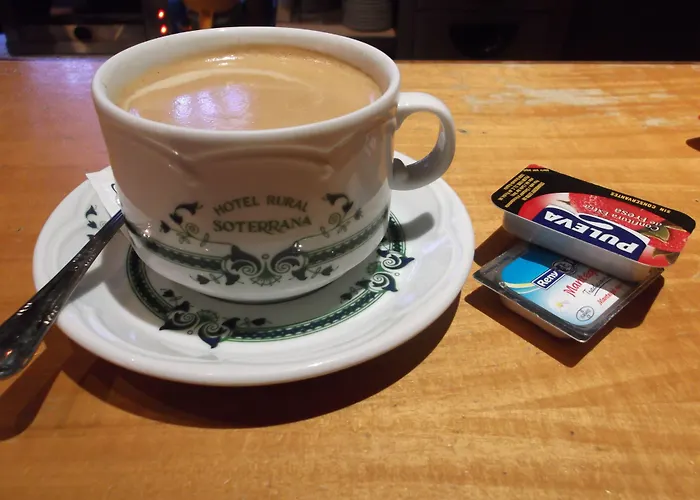 מלון Hospedium Rural Soterrana